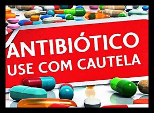 Tratamento prolongado com antibiótico