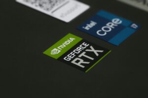 Processador gráfico Crescent Island da Intel, chip de IA com resfriamento a ar e memória LPDDR5 mais econômica